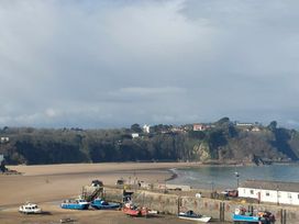 Kiln Park Holiday Park - Holiday Accommodation 4808 - South Wales - 1188897 - thumbnail photo 3