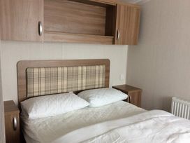 Kiln Park Holiday Park - Holiday Accommodation 4808 - South Wales - 1188897 - thumbnail photo 16