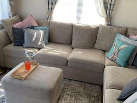 Marine Holiday Park - Holiday Accommodation 4829 - North Wales - 1188898 - thumbnail photo 3