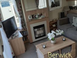 Berwick Holiday Park - Holiday Accommodation 4864 - Scottish Lowlands - 1188900 - thumbnail photo 6