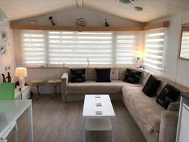 Presthaven Beach Resort - Holiday Accommodation 4879 - North Wales - 1188902 - thumbnail photo 10
