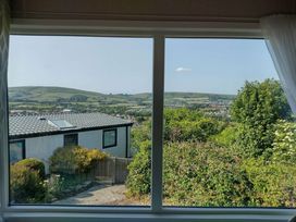 Swanage Bay View - Holiday Accommodation 5005 - Dorset - 1188909 - thumbnail photo 3