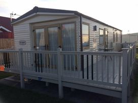 Coastfield Holiday Village - Holiday Accommodation 5008 - Lincolnshire - 1188910 - thumbnail photo 11