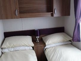 Seashore Holiday Park - Holiday Accommodation 5079 - Norfolk - 1188915 - thumbnail photo 7