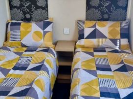 Marton Mere Holiday Village - Holiday Accommodation 5100 - Lake District - 1188917 - thumbnail photo 19