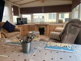Trimingham House Caravan Park - Holiday Accommodation 5318 - Norfolk - 1188930 - thumbnail photo 6