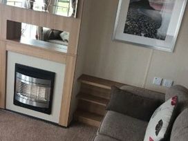 Primrose Valley Holiday Park - Holiday Accommodation 5327 - North Yorkshire (incl. Whitby) - 1188931 - thumbnail photo 5