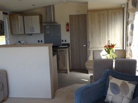 Hafan y Mor Haven - Holiday Accommodation 5422 - North Wales - 1188936 - thumbnail photo 3