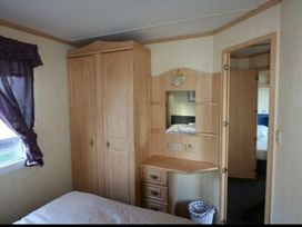 Seashore Holiday Park - Holiday Accommodation 5432 - Norfolk - 1188937 - thumbnail photo 8