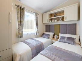 Beverley Park - Holiday Accommodation 5589 - Devon - 1188942 - thumbnail photo 7