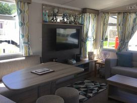 Marton Mere Holiday Village - Holiday Accommodation 5625 - Lake District - 1188944 - thumbnail photo 7