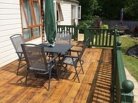 Pinewoods Holiday Park - Holiday Accommodation 5674 - Norfolk - 1188948 - thumbnail photo 6