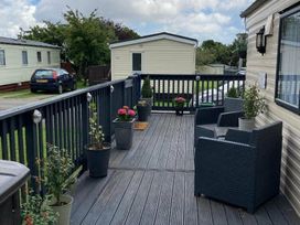 Oakcliff Holiday Park - Holiday Accommodation 5683 - Devon - 1188949 - thumbnail photo 7