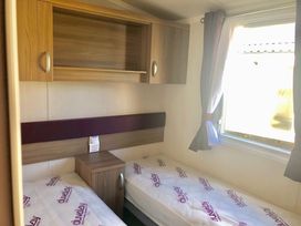 Hafan y Mor Haven - Holiday Accommodation 5686 - North Wales - 1188950 - thumbnail photo 7