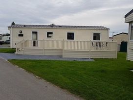 Flamingo Land Holiday Park - Holiday Accommodation 5749 - North Yorkshire (incl. Whitby) - 1188952 - thumbnail photo 9