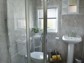 Port Haverigg Holiday Village - Holiday Accommodation 5837 - Lake District - 1188956 - thumbnail photo 6