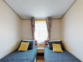 Tattershall Lakes Country Park - Holiday Accommodation 5852 - Lincolnshire - 1188957 - thumbnail photo 7