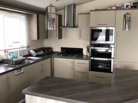 Tattershall Lakes Country Park - Holiday Accommodation 5852 - Lincolnshire - 1188957 - thumbnail photo 19