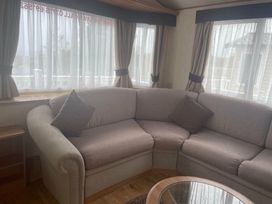 Quay West Holiday Park - Holiday Accommodation 59 - Mid Wales - 1188960 - thumbnail photo 4