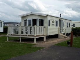Primrose Valley Holiday Park - Holiday Accommodation 5916 - North Yorkshire (incl. Whitby) - 1188963 - thumbnail photo 11