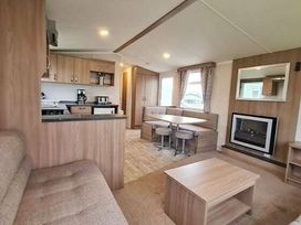 Looe Bay Holiday Park - Holiday Accommodation 5972 - Devon - 1188969 - thumbnail photo 2