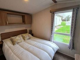 Looe Bay Holiday Park - Holiday Accommodation 5972 - Devon - 1188969 - thumbnail photo 4