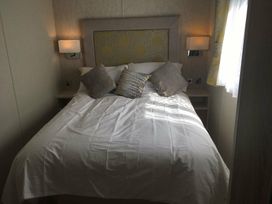 Tattershall Lakes Country Park - Holiday Accommodation 5989 - Lincolnshire - 1188971 - thumbnail photo 5