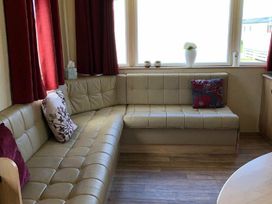 Lyons Robin Hood - Holiday Accommodation 6087 - North Wales - 1188977 - thumbnail photo 4