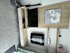Seashore Holiday Park - Holiday Accommodation 6117 - Norfolk - 1188980 - thumbnail photo 3