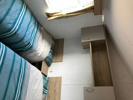 Seashore Holiday Park - Holiday Accommodation 6117 - Norfolk - 1188980 - thumbnail photo 8