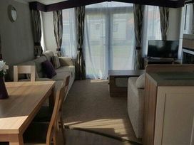 Caister Holiday Park - Holiday Accommodation 6189 - Norfolk - 1188983 - thumbnail photo 5