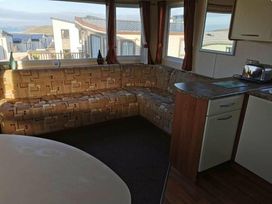 Liskey Hill Caravan Park - Holiday Accommodation 6217 - Cornwall - 1188984 - thumbnail photo 15