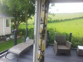 Durdle Door Holiday Park - Holiday Accommodation 622 - Dorset - 1188985 - thumbnail photo 2