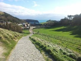 Durdle Door Holiday Park - Holiday Accommodation 622 - Dorset - 1188985 - thumbnail photo 9