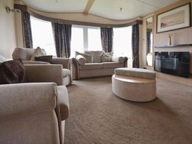 Skipsea Sands Holiday Park - Holiday Accommodation 6234 - North Yorkshire (incl. Whitby) - 1188988 - thumbnail photo 3