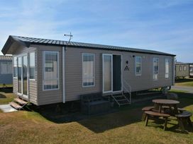 Perran Sands - Holiday Accommodation 6251 - Cornwall - 1188989 - thumbnail photo 2