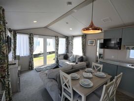 Perran Sands - Holiday Accommodation 6251 - Cornwall - 1188989 - thumbnail photo 3