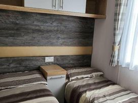 Devon Cliffs Holiday Park - Holiday Accommodation 6258 - Devon - 1188990 - thumbnail photo 8