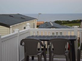 Devon Cliffs Holiday Park - Holiday Accommodation 6258 - Devon - 1188990 - thumbnail photo 14