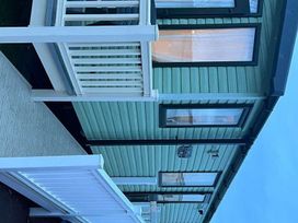 Presthaven Beach Resort - Holiday Accommodation 628 - North Wales - 1188994 - thumbnail photo 9