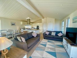 Hafan y Mor Haven - Holiday Accommodation 6317 - North Wales - 1188996 - thumbnail photo 5