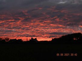 Nine Wells Caravan Park - Holiday Accommodation 6373 - South Wales - 1189002 - thumbnail photo 6