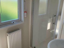 Nine Wells Caravan Park - Holiday Accommodation 6373 - South Wales - 1189002 - thumbnail photo 10