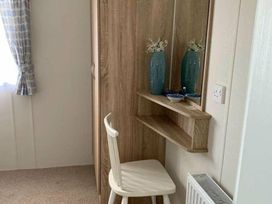 Nine Wells Caravan Park - Holiday Accommodation 6373 - South Wales - 1189002 - thumbnail photo 12