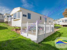 Devon Cliffs Holiday Park - Holiday Accommodation 6400 - Devon - 1189007 - thumbnail photo 1