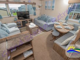 Devon Cliffs Holiday Park - Holiday Accommodation 6400 - Devon - 1189007 - thumbnail photo 3
