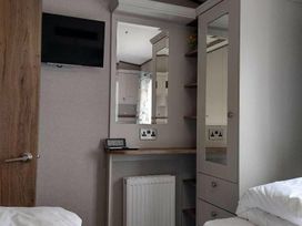 Swanage Bay View - Holiday Accommodation 6416 - Dorset - 1189009 - thumbnail photo 18