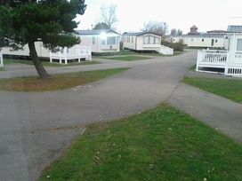 Seashore Holiday Park - Holiday Accommodation 6482 - Norfolk - 1189013 - thumbnail photo 2
