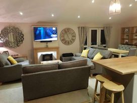 Cayton Bay Caravan Park - Holiday Accommodation 6516 - North Yorkshire (incl. Whitby) - 1189014 - thumbnail photo 9