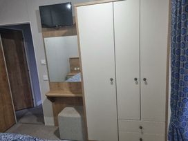 Cayton Bay Caravan Park - Holiday Accommodation 6516 - North Yorkshire (incl. Whitby) - 1189014 - thumbnail photo 16